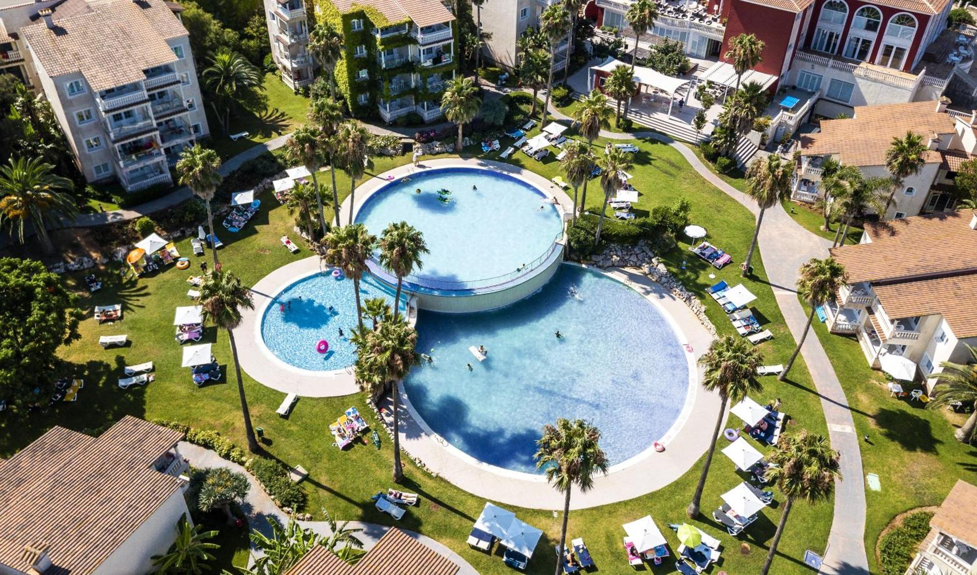 Hg Jardin De Menorca Aparthotel Son Bou Exterior foto