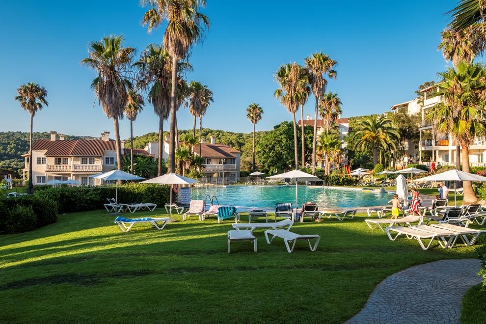 Hg Jardin De Menorca Aparthotel Son Bou Exterior foto